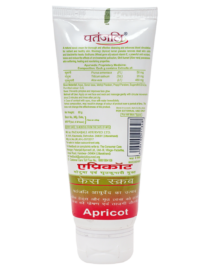 Patanjali Apricot Face Scrub